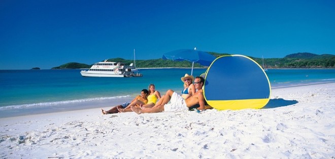 Whitehaven Tent © Fantasea Adventure Cruising - copyright http://www.fantasea.com.au